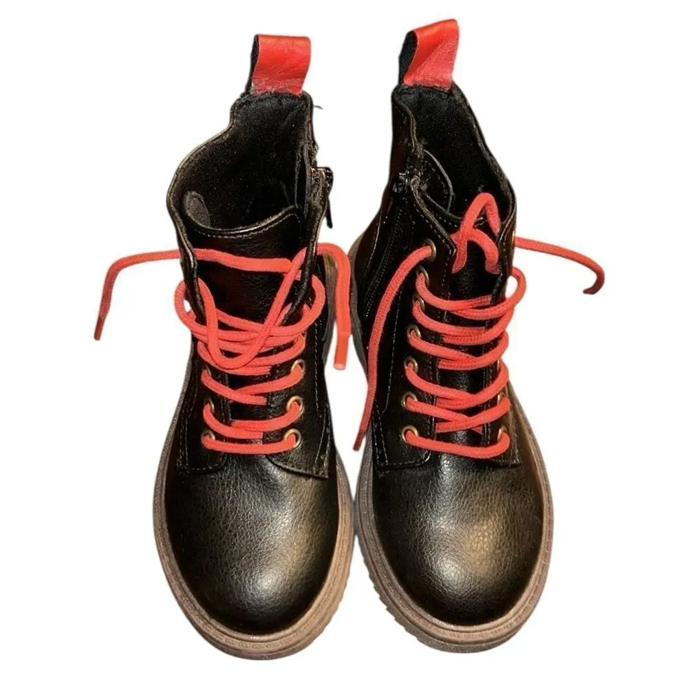 Tucker + Tate Girls Lace Up Boot(Size 6)